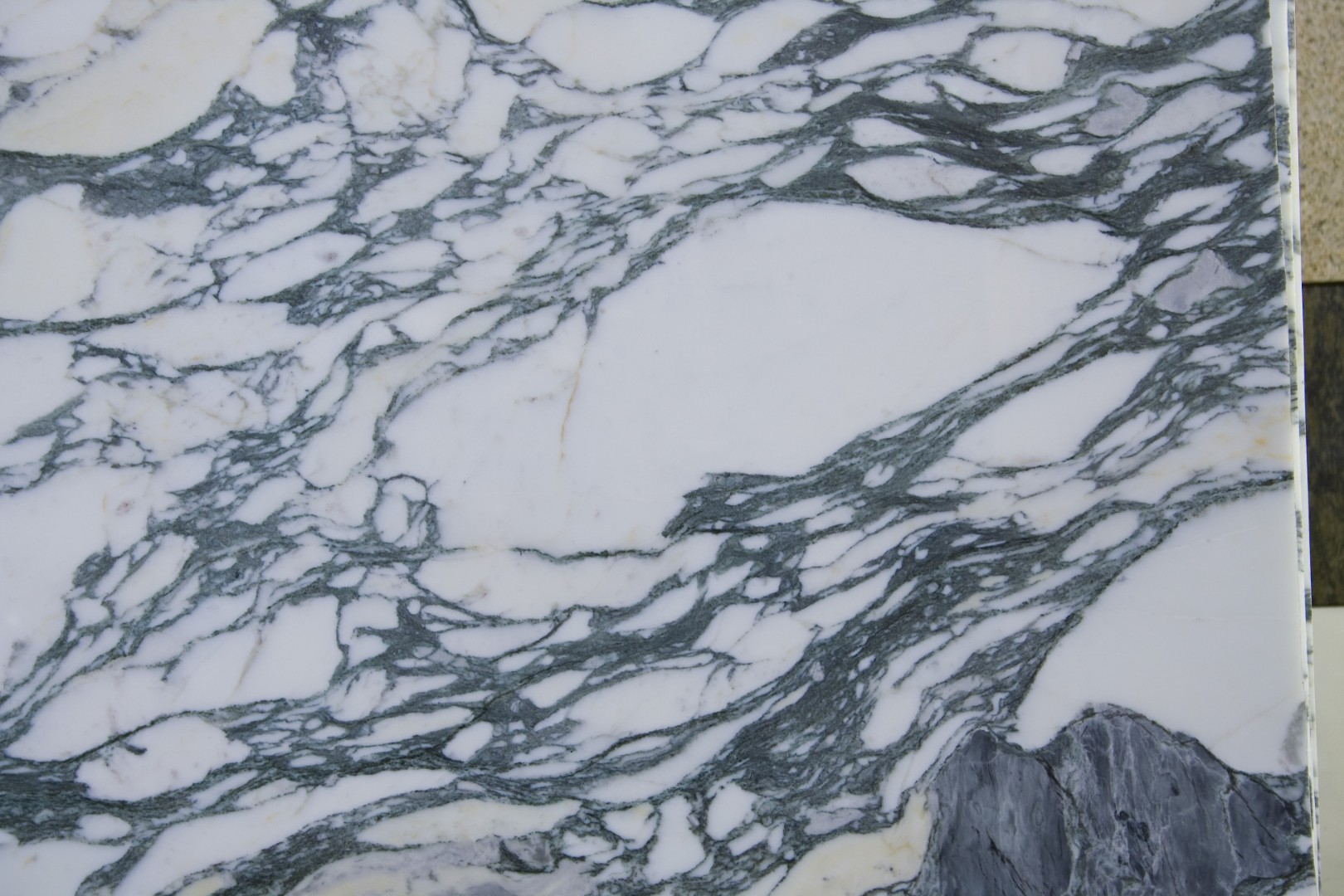 ARABESCATO CARRARA (Арабескато Каррара)